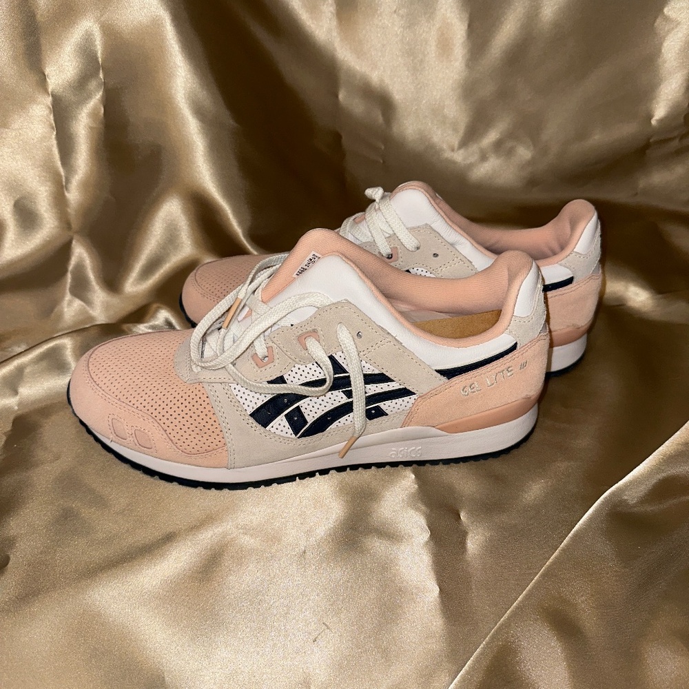 Brand New Men’s Asics Gel-Lyte III OG Running Shoes